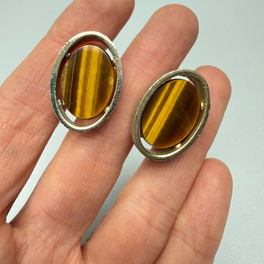 Vintage Dante Gold Tone Tiger's Eye Oval Cufflinks 0.75"‎